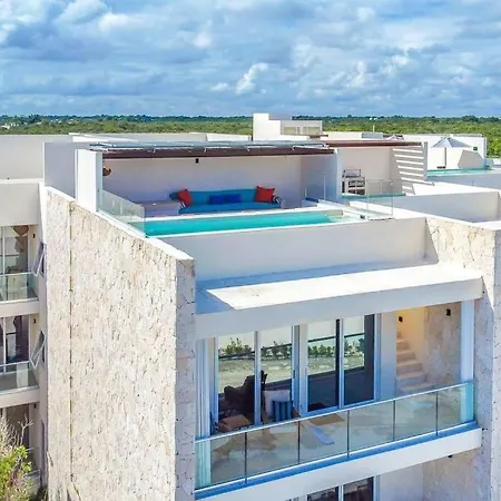 Tortuga Azul Private Terrace Rooftop Pool W Bbq Beach Access 11 Pools Free Beach Club